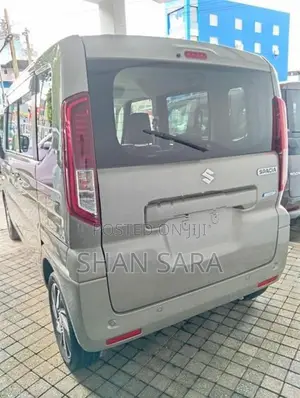 Suzuki Spacia G Grade 2024