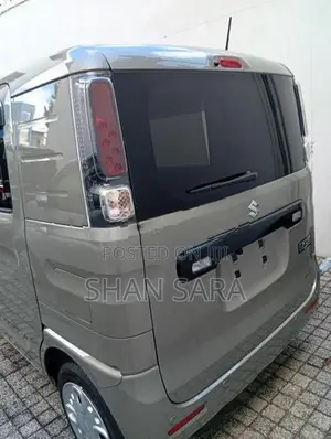 Suzuki Spacia Base 2024