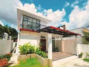 5Bed Brand New Three Storey House For Sale In Kottawa