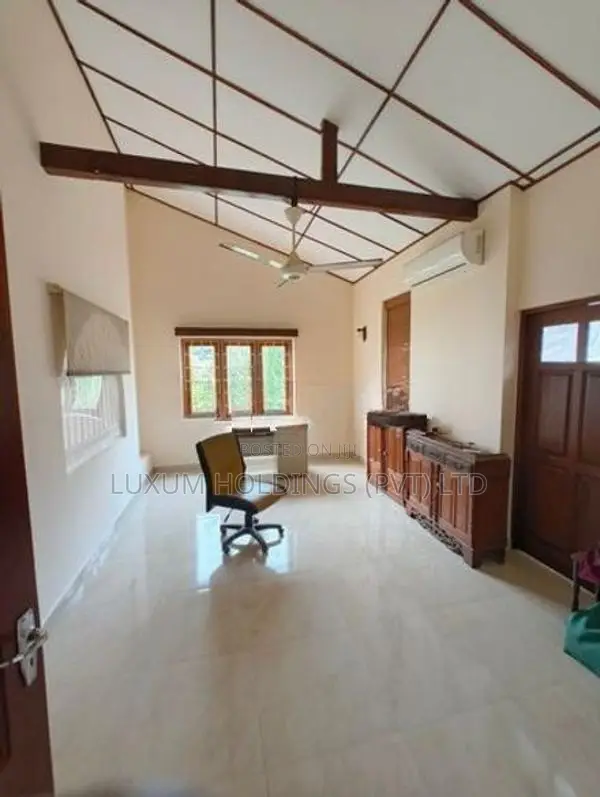 House For Rent In Kirulapone Avenue Colombo 05 [ 2345C ]