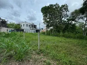 Super Land for Sale in Athurugiriya Ds1013