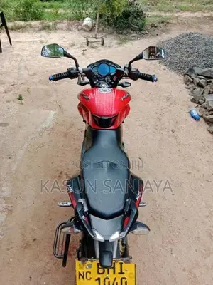 Bajaj Pulsar NS160 2018