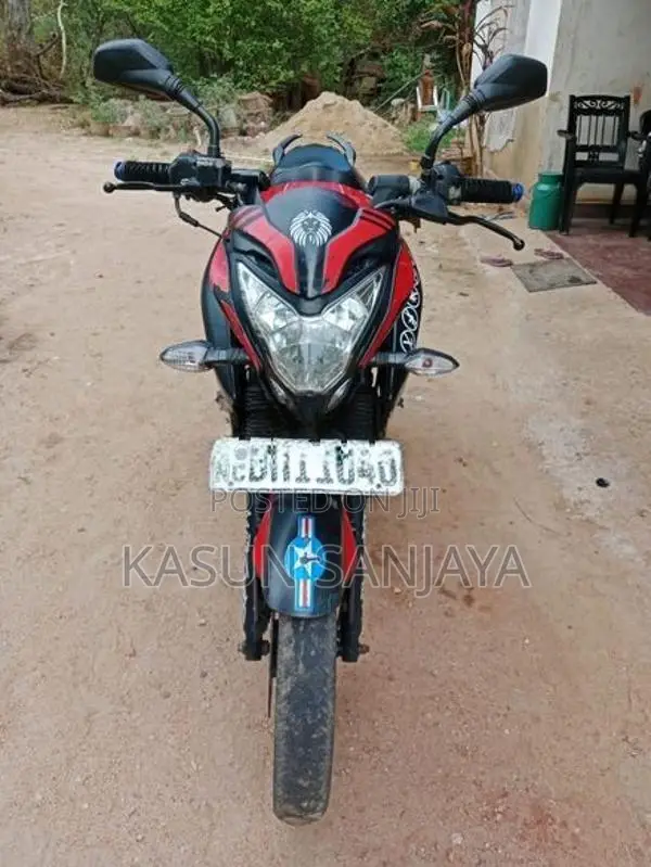 Bajaj Pulsar NS160 2018