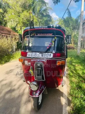 Bajaj RE 2002