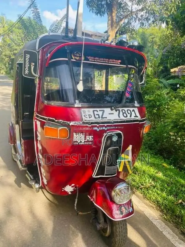 Bajaj RE 2002