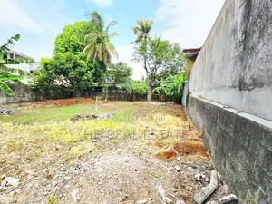 7.8 Perches Residential Bare Land for Sale in Nugegoda