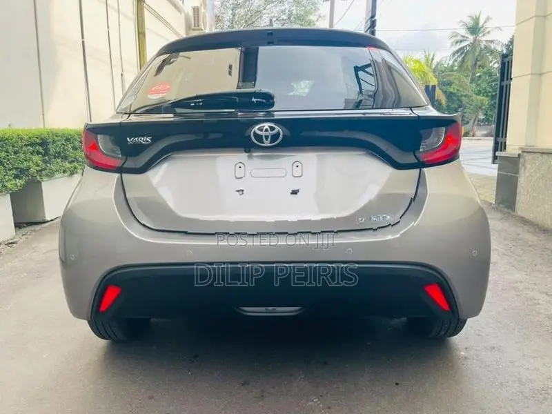 Toyota Yaris X Limited Fog Alloy 2024
