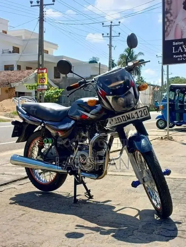 Bajaj CT100 2016