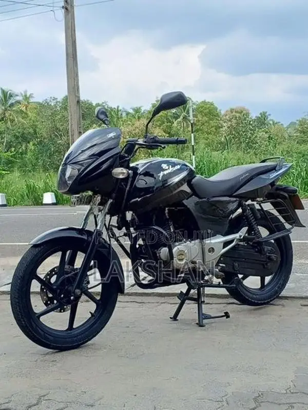Bajaj Pulsar 150 2016