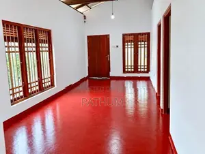 අංගසම්පූර්ණ නිවසක් විකිණීමට - පයාගල
