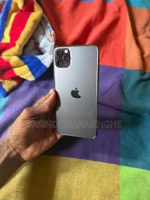 Apple iPhone 11 Pro Max (Used)