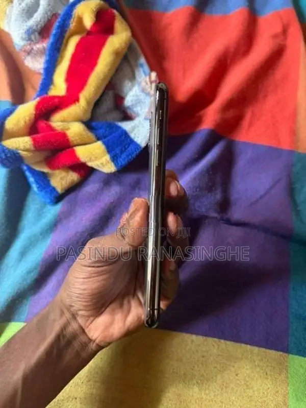 Apple iPhone 11 Pro Max (Used)