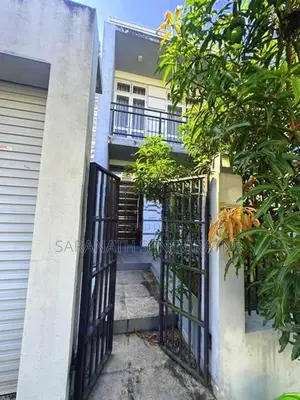 2 Story House for Sale in Prime Urban Art - Kottawa