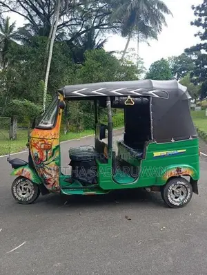 Bajaj RE 1991
