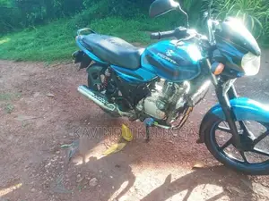 Bajaj Discover 125 2006