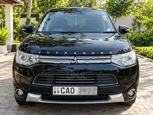 Mitsubishi Outlander 2015
