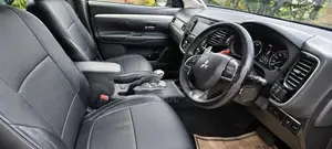Mitsubishi Outlander 2015