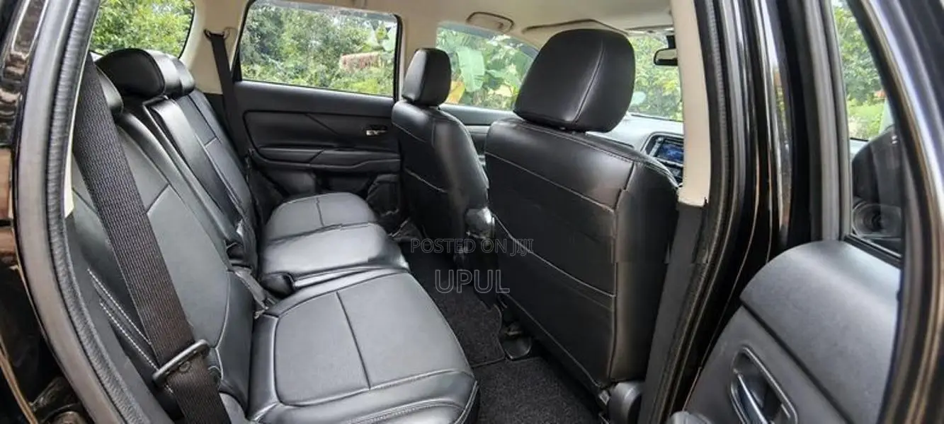 Mitsubishi Outlander 2015