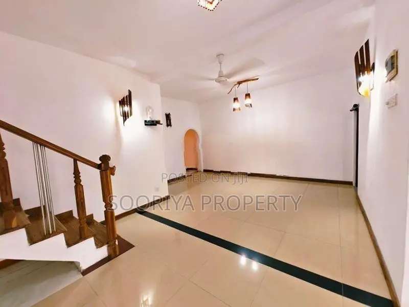 VALUABLE TWO STOREY HOUSE FOR SALE IN ATHURUGIRIYA