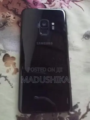 Samsung Galaxy S9 (Used)