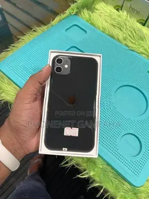 Apple iPhone 11 (Used)