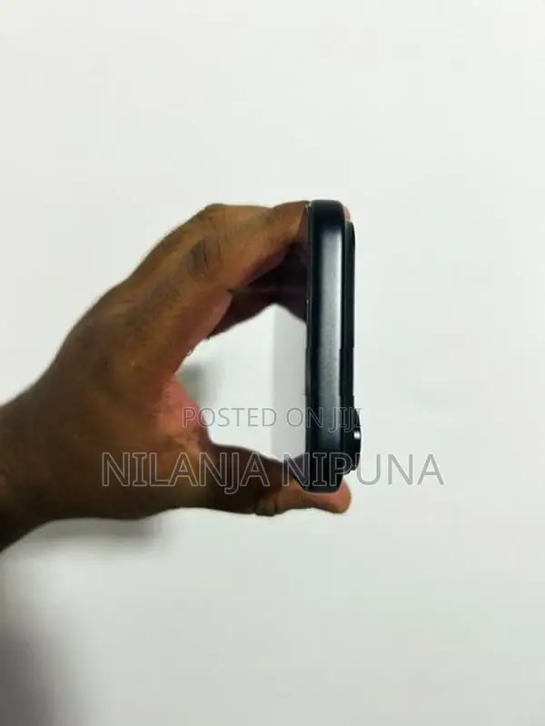 Apple iPhone 18 Pro Max (Used)