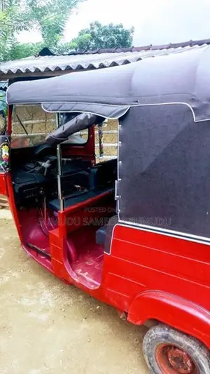 Bajaj RE Three Wheeler 2013