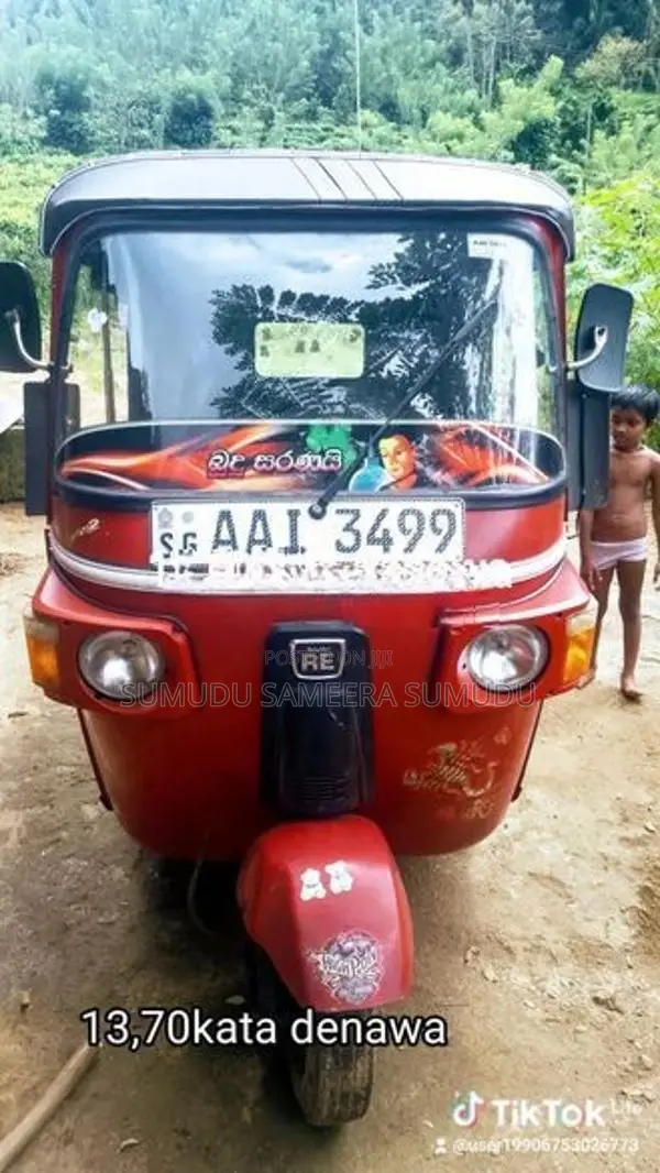Bajaj RE Three Wheeler 2013