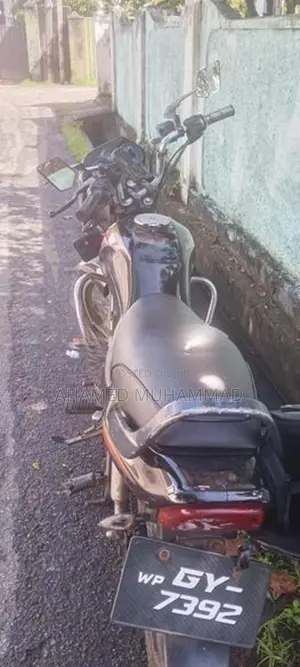 Bajaj Caliber 2007
