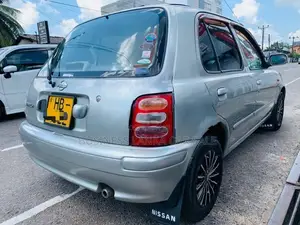 Nissan March k11 2000