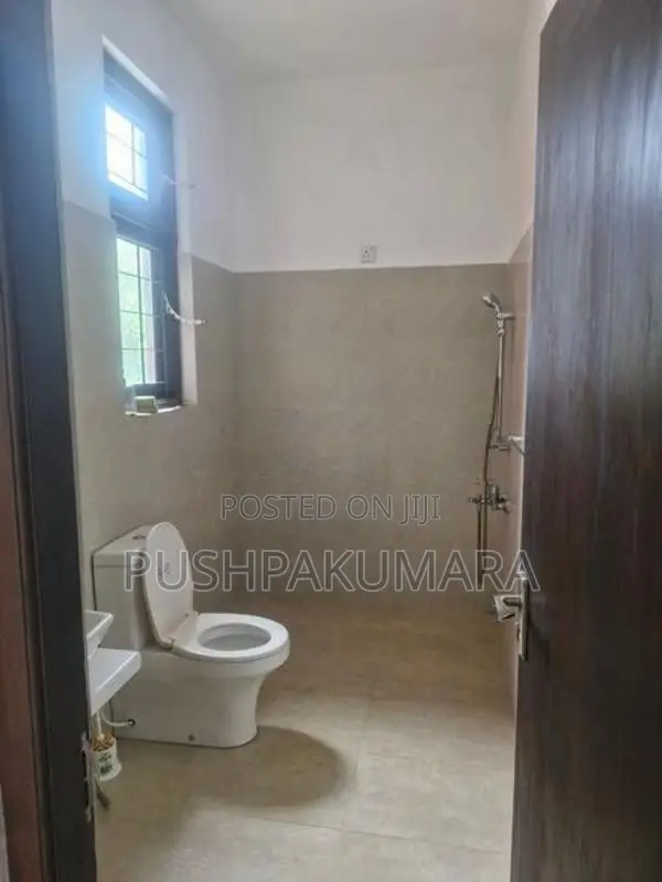 Office Space For Rent IN Kotte ( File NO 4066A/1) Mission Road