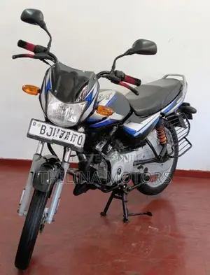 Bajaj CT100 2023
