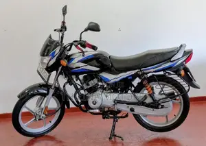 Bajaj CT100 2023