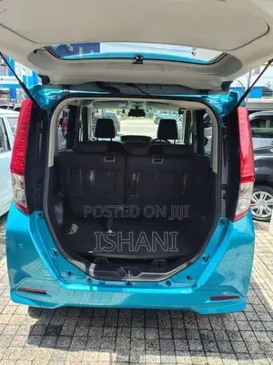 Toyota Roomy 2023