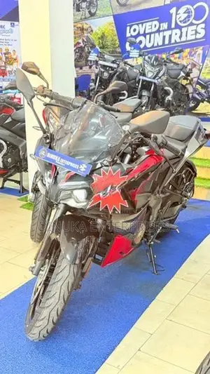 Bajaj Pulsar RS200 2026