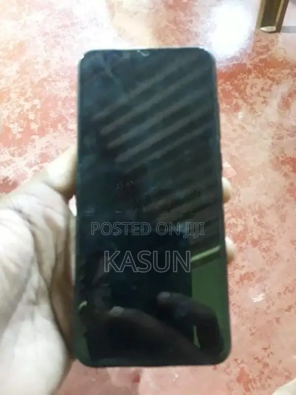 Samsung Galaxy A04e (Used)