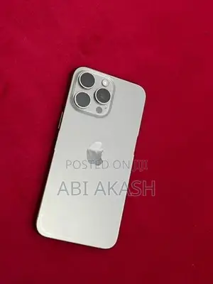 Apple iPhone 15 Pro Max (Used)