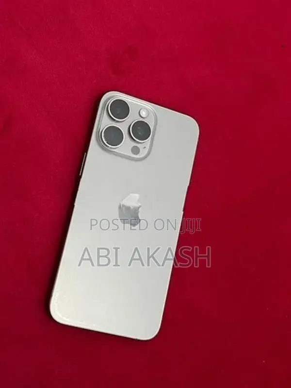 Apple iPhone 15 Pro Max (Used)