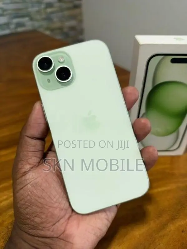 Apple iPhone 15 128GB (Used)