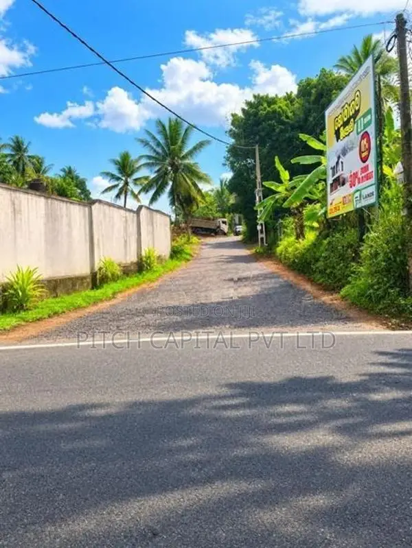 හෝමගම ආටිගල පාර අයිනෙන්ම විකිණීමට බිම් කොටස්
