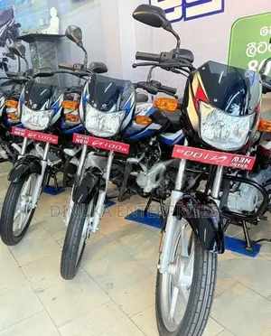 Bajaj CT100 2026