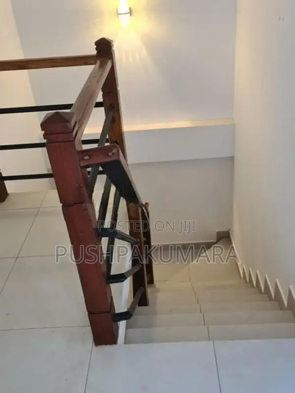 House For Rent IN Mount Lavinia ( Book NO 5666B)