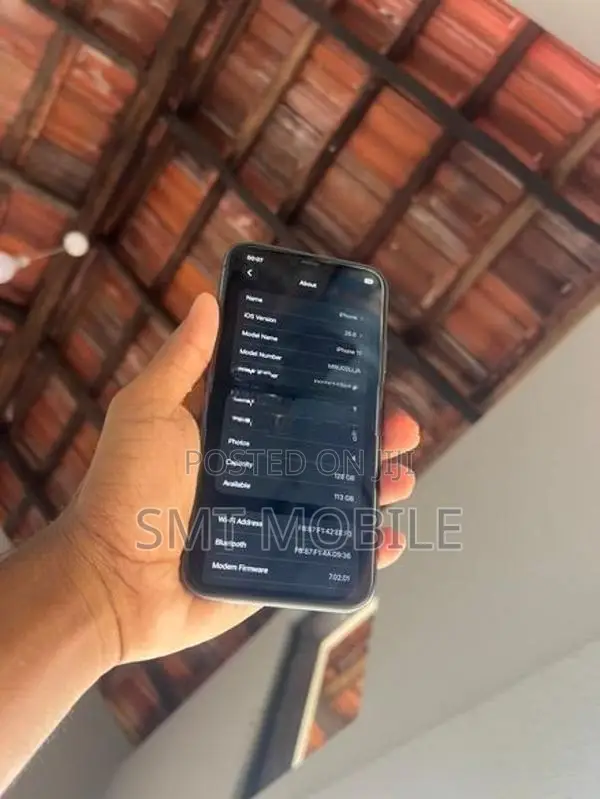 Apple iPhone 11 (Used)