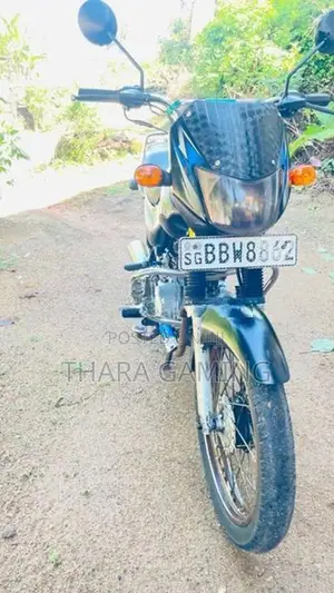 Bajaj CT100 2014