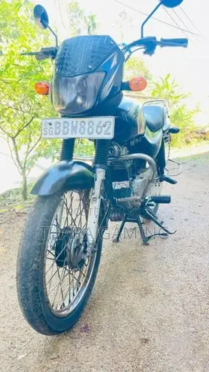 Bajaj CT100 2014