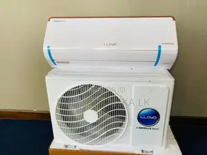12000BTU Lloyd Brand New AC ( R32 )