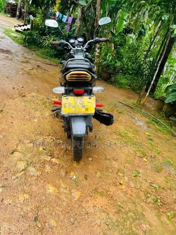 Bajaj Discover 2010