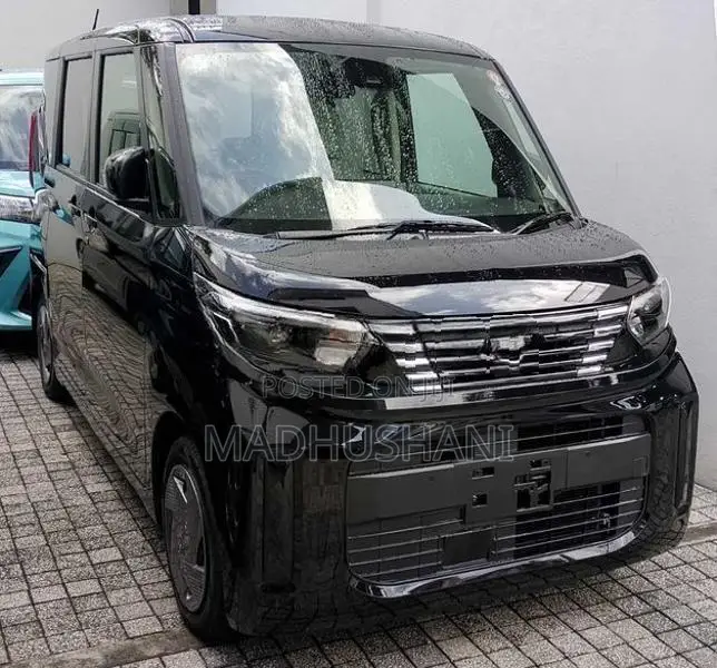 Nissan Roox 2024