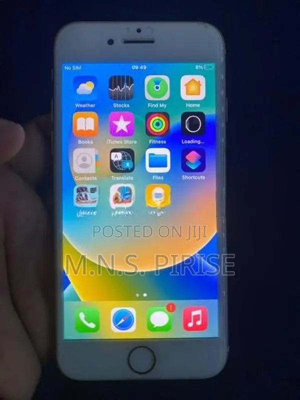 Apple iPhone 8 (Used)