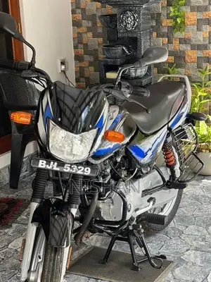 Bajaj CT100 2024